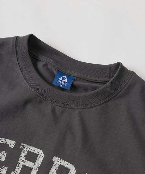 GERRY（ジェリー）の「【70】【GERRY/ジェリー】カレッジロゴ クルーネック スウェットTシャツ/接触冷感/ストレッチ（Tシャツ/カットソー・メンズ・チャコールグレー/ライトグレー/ブラック/アイボリー・M/L/XL）」の9枚目の写真