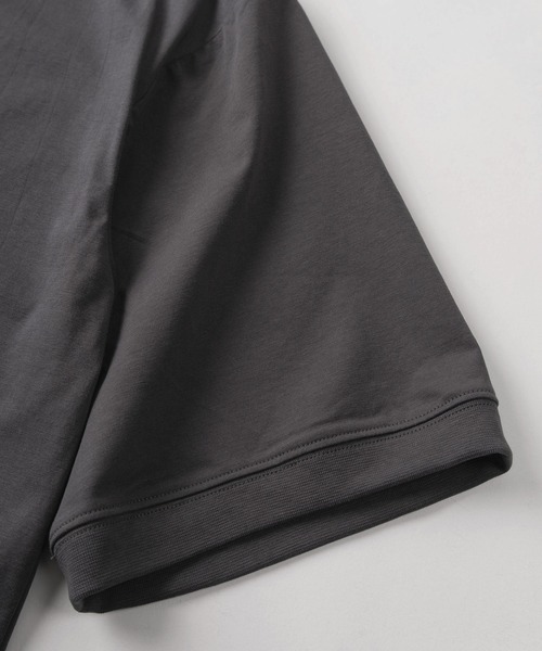 GERRY（ジェリー）の「【70】【GERRY/ジェリー】カレッジロゴ クルーネック スウェットTシャツ/接触冷感/ストレッチ（Tシャツ/カットソー・メンズ・チャコールグレー/ライトグレー/ブラック/アイボリー・M/L/XL）」の6枚目の写真