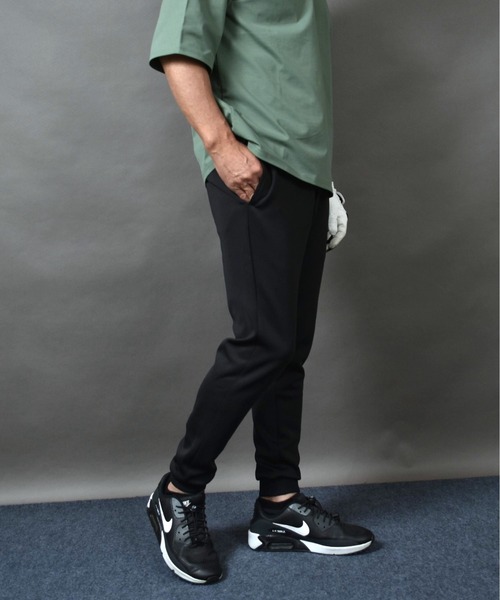 COMON GOLF(コモンゴルフ)の「ストレッチポンチ テーパード ゴルフジョガーパンツ(その他パンツ・メンズ・ブラック・L/M/XL)」の17枚目の写真