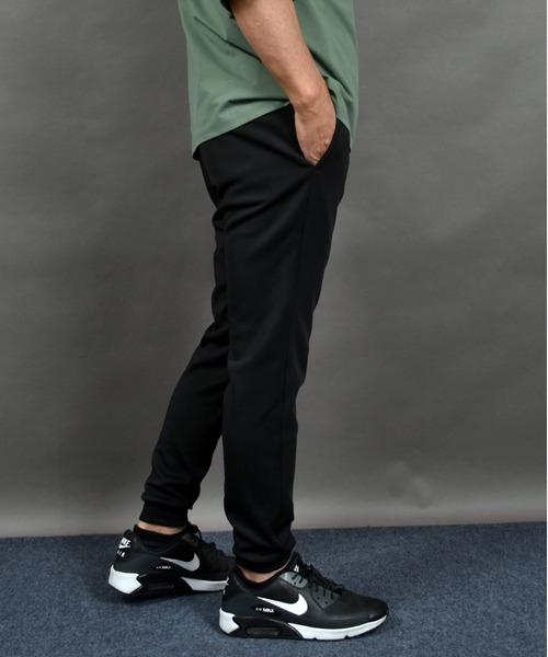 COMON GOLF(コモンゴルフ)の「ストレッチポンチ テーパード ゴルフジョガーパンツ(その他パンツ・メンズ・ブラック・L/M/XL)」の6枚目の写真