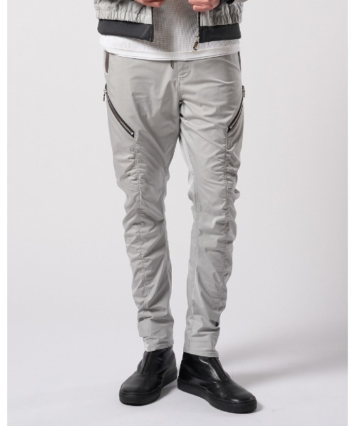 wjk（ダヴルジェイケイ）の「puckering banana teck pants（カーゴパンツ・メンズ・ライトグレー/ブラック/ブラック系その他・SMALL/MEDIUM/LARGE/X-LARGE）」の10枚目の写真