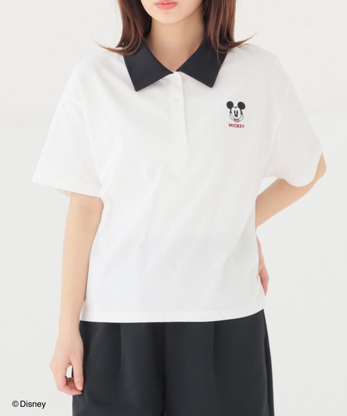 Honeys（ハニーズ）の「【ハニさら・接触冷感・ＵＶカット】ディズニー／衿付トップス（Tシャツ/カットソー・レディース・ネイビー/スミクロ/イエロー/ホワイト/グリーン・S/M/L/SS）」の2枚目の写真
