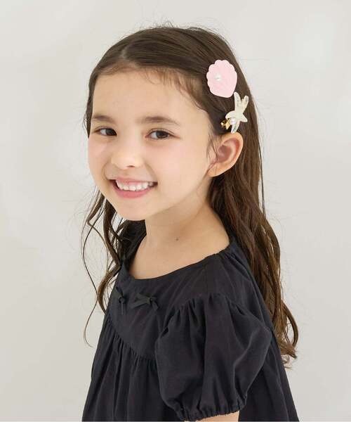 Lycee mine(リセマイン)の「イミテーションパール付きシェルヘアクリップ(2コセット)【子供服】【キッズ】【女の子】(バレッタ/ヘアクリップ・キッズ・オレンジ/ミント/ピンク/レモンイエロー・F)」の13枚目の写真