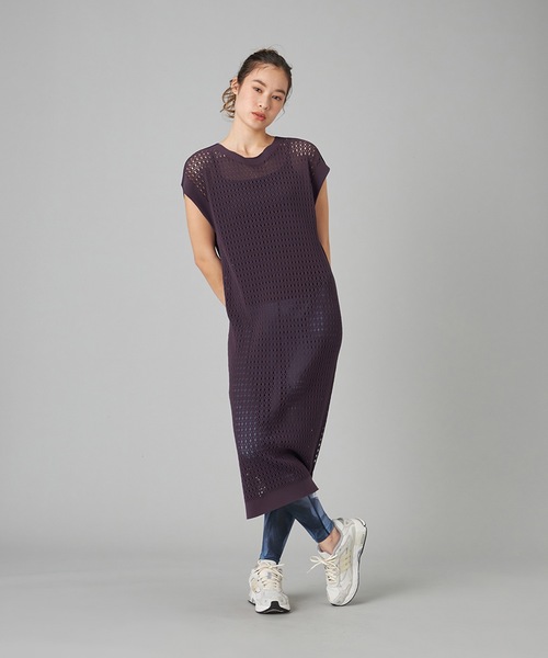 Chacott(チャコット)の「【ノーソイングニット】メッシュニットワンピース(ワンピース・レディース・ブラック/ダークパープル・M)」の2枚目の写真