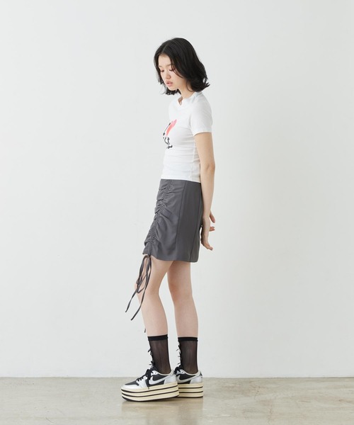 JORDAN BRAND（ジョーダンブランド）の「ジョーダン フライト ウィメンズ グラフィック Tシャツ / Jordan Flight Women's Graphic T-Shirt IR0771-100 White（Tシャツ/カットソー・レディース・ホワイト・L/M/XL/S/XS）」の9枚目の写真