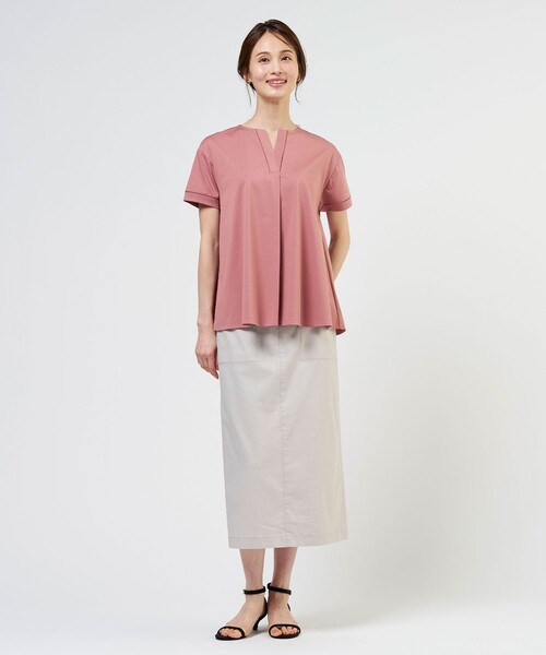 J.PRESS(ジェイプレス)の「プレーティングジャージー チュニック丈 カットソー(Tシャツ/カットソー・レディース・ローズ系/グレー系/ネイビー系/ライトグレー系・LARGE/MEDIUM)」の9枚目の写真