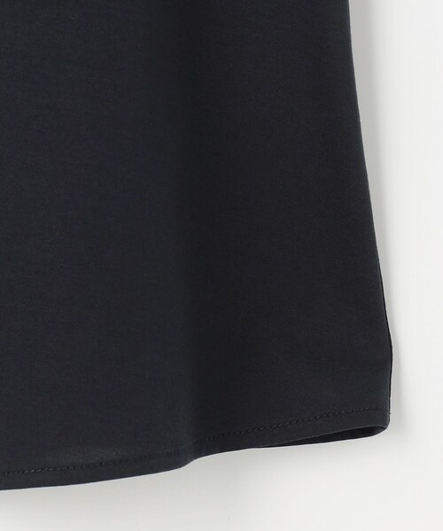 J.PRESS(ジェイプレス)の「プレーティングジャージー チュニック丈 カットソー(Tシャツ/カットソー・レディース・ローズ系/グレー系/ネイビー系/ライトグレー系・LARGE/MEDIUM)」の22枚目の写真
