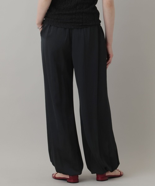 A part by（アパートバイ）の「リネンコンバルーンパンツ（その他パンツ・レディース・オフホワイト/ブラック・SMALL/MEDIUM）」の15枚目の写真