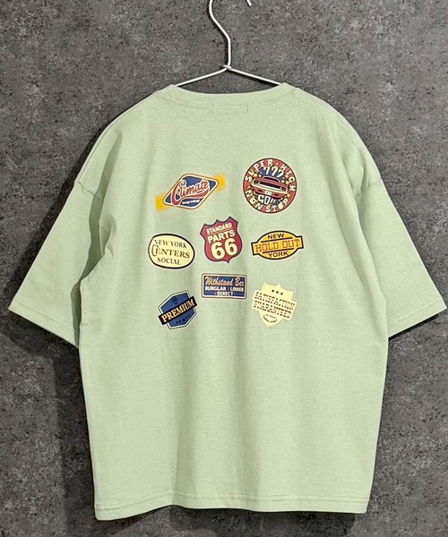 THE CASUAL(カジュアル)の「ステッカープリント オーバーサイズ Tシャツ(Tシャツ/カットソー・キッズ・ホワイト系その他2/チャコール/ホワイト系その他/オレンジ/ブラック系その他/ミント/ブラック/オフホワイト/ベージュ・160cm/150cm/140cm/130cm/120cm/110cm)」の8枚目の写真