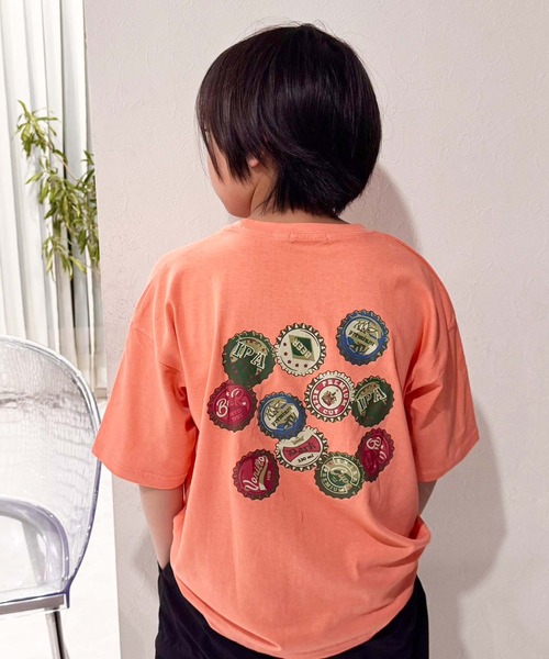 THE CASUAL(カジュアル)の「ステッカープリント オーバーサイズ Tシャツ(Tシャツ/カットソー・キッズ・ホワイト系その他2/チャコール/ホワイト系その他/オレンジ/ブラック系その他/ミント/ブラック/オフホワイト/ベージュ・160cm/150cm/140cm/130cm/120cm/110cm)」の10枚目の写真