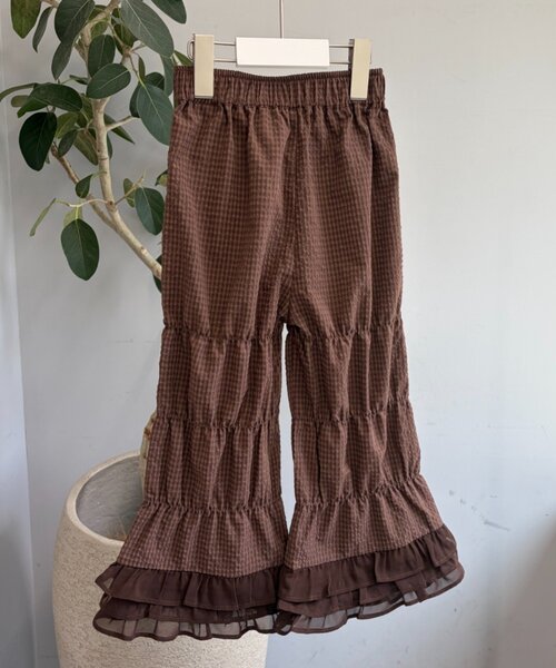 CIAOPANIC TYPY（チャオパニックティピー）の「【KIDS】ぽこぽこギンガム裾フリルティアードパンツ(ZOZO限定)（その他パンツ・キッズ・チャコールグレー/ブラウン・110/130/150）」の7枚目の写真