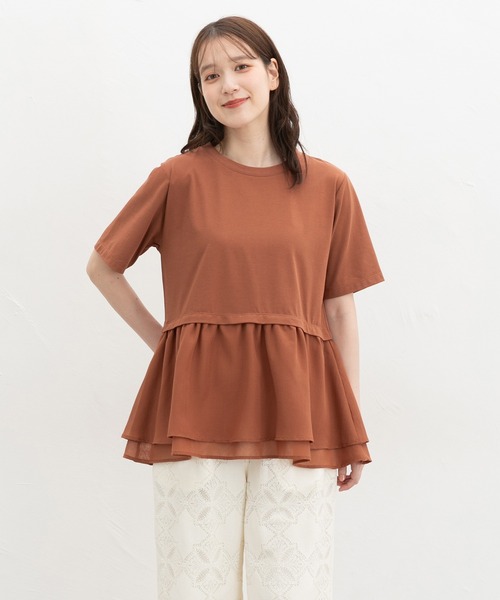 Honeys（ハニーズ）の「【ハニさら・接触冷感・イージーケア・ＵＶカット】ペプラムトップス（Tシャツ/カットソー・レディース・カーキ/ダークオレンジ/アイボリー/ブラック・S/M/L/LL）」の14枚目の写真