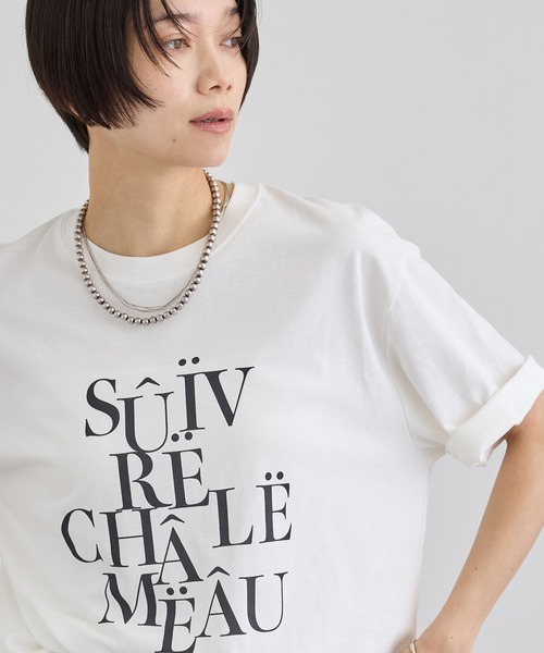 SALON adam et rope'（サロン アダム エ ロペ）の「VoyageurロゴプリントT（Tシャツ/カットソー・レディース・オフホワイト/ブラック・FREE）」の9枚目の写真