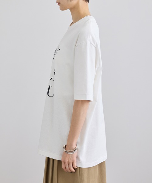 SALON adam et rope'（サロン アダム エ ロペ）の「VoyageurロゴプリントT（Tシャツ/カットソー・レディース・オフホワイト/ブラック・FREE）」の13枚目の写真