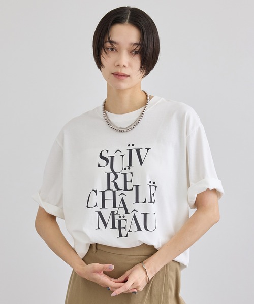 SALON adam et rope'（サロン アダム エ ロペ）の「VoyageurロゴプリントT（Tシャツ/カットソー・レディース・オフホワイト/ブラック・FREE）」の3枚目の写真