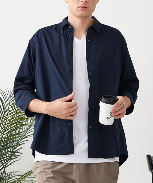 Blue Standard (ブルースタンダード)の「【BLUE STANDARD/ブルースタンダード】【抜群の通気性と軽さを実現!新素材エアースルーテック】7分袖シャツ 通気性 吸水速乾 軽量 全方向ストレッチ メッシュ素材 ビズ オフィスカジュアルスタイル(シャツ/ブラウス・メンズ・グレー/ブラック/ネイビー・LARGE/X-LARGE/MEDIUM)」の3枚目の写真