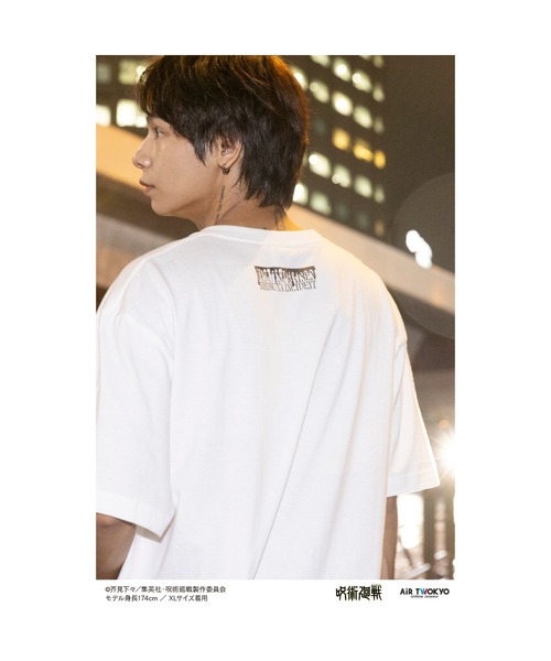 AIR TWOKYO(エアトゥーキョー)の「TVアニメ『呪術廻戦』第2期「渋谷事変」シーンイラスト Tシャツ2(脱兎)(Tシャツ/カットソー・レディース・ホワイト系その他・XX-LARGE/SMALL/X-LARGE/LARGE)」の2枚目の写真