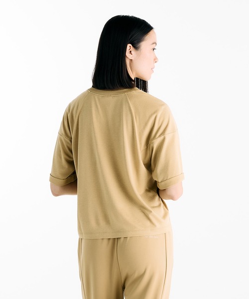 NEW BALANCE(ニューバランス)の「NBロゴTシャツ(Tシャツ/カットソー・レディース・ブルーグレー/ライトピンク/ライトブラウン・X-LARGE/LARGE/MEDIUM/SMALL)」の18枚目の写真