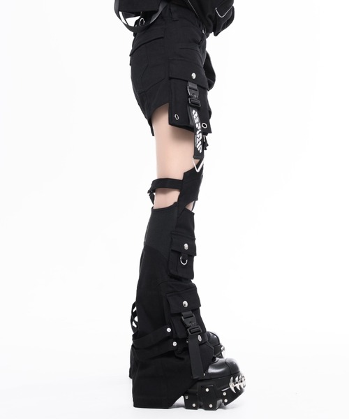 REFLEM INDUSTRY（レフレムインダストリー）の「『REFLEM INDUSTRY/レフレム インダストリー』EXOFRAME LEG-COVER SHORTS/レッグカバー付きショーパン（その他パンツ・レディース・ブラック/ブラック×グレー・FREE）」の16枚目の写真