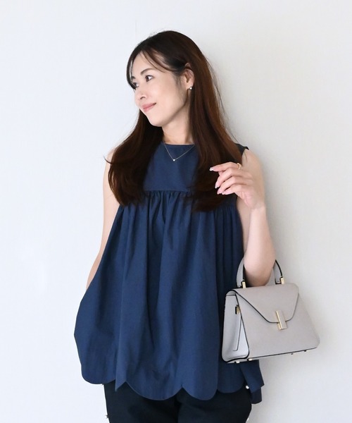 Neige(ネージュ)の「スカラップフレアブラウス(シャツ/ブラウス・レディース・ホワイト/ネイビー・ONE SIZE)」の3枚目の写真
