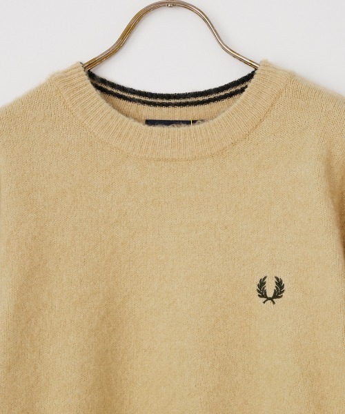 FRED PERRY（フレッドペリー）の「【WEB先行予約】[FRED PERRY/フレッドペリー] 別注 ワンポイントロゴ刺繍 クロップド丈 シャギーニットプルオーバー（ニット/セーター・レディース・オートミール/サックスブルー/チャコール・8/10）」の22枚目の写真