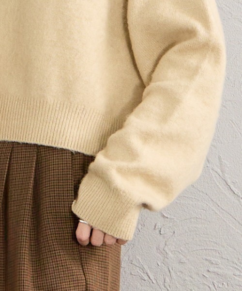 FRED PERRY（フレッドペリー）の「【WEB先行予約】[FRED PERRY/フレッドペリー] 別注 ワンポイントロゴ刺繍 クロップド丈 シャギーニットプルオーバー（ニット/セーター・レディース・オートミール/サックスブルー/チャコール・8/10）」の8枚目の写真