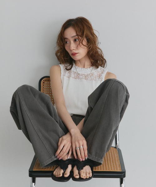 ad thie(アドティエ)の「プチハイネック レース リブ タンクトップ(Tシャツ/カットソー・レディース・ブラック/オフホワイト・LARGE/MEDIUM)」の15枚目の写真