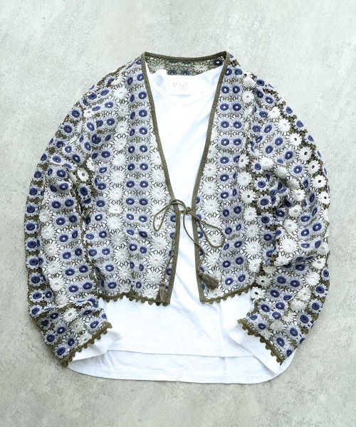 yuni(ユニ )の「多色flower lace cardigan jacket(シャツ/ブラウス・レディース・ブラック/グリーン・FREE)」の8枚目の写真