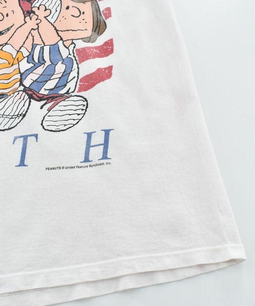 Vintage PEANUTS(ビンテージピーナッツ)の「【USED】90’s Peanuts “Snoopy/ AMRICAN YOUTH” キャラクター Tシャツ(Tシャツ/カットソー・メンズ・ホワイト・LARGE)」の4枚目の写真