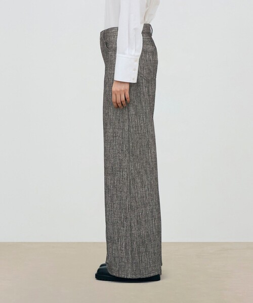 DES PRES(デ・プレ)の「モールヤーンヘリンボーン ワイドパンツ(その他パンツ・レディース・ブラック系その他・32/34/36)」の8枚目の写真