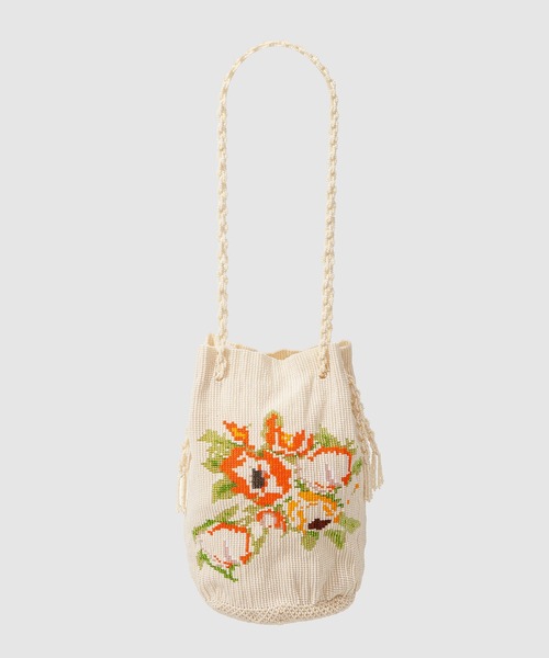 Pura Utz(プラ ウズ)の「BOUQUET POUCH(ハンドバッグ・レディース・その他・ONE SIZE)」の4枚目の写真