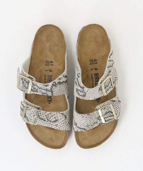 BIRKENSTOCK(ビルケンシュトック)の「【国内EXCLUSIVE】<BIRKENSTOCK>アリゾナ プリント スネーク サンダル(サンダル・メンズ・ライトグレー・39/40/43/42/41)」の4枚目の写真