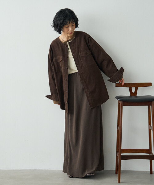 FREAK'S STORE(フリークスストア)の「RED KAP × FREAK'S STORE/レッドキャップ 別注 コーデュロイ CPOノーカラーシャツ(シャツ/ブラウス・レディース・ナチュラル/チャコールグレー/ブラウン・フリ-)」の5枚目の写真