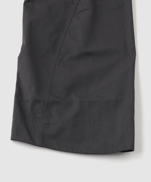YUKI HASHIMOTO(ユウキハシモト)の「YUKI HASHIMOTO / ユウキハシモト TWISTED WORK PANTS(スラックス・メンズ・ブラック/チャコールグレー・46/44)」の8枚目の写真