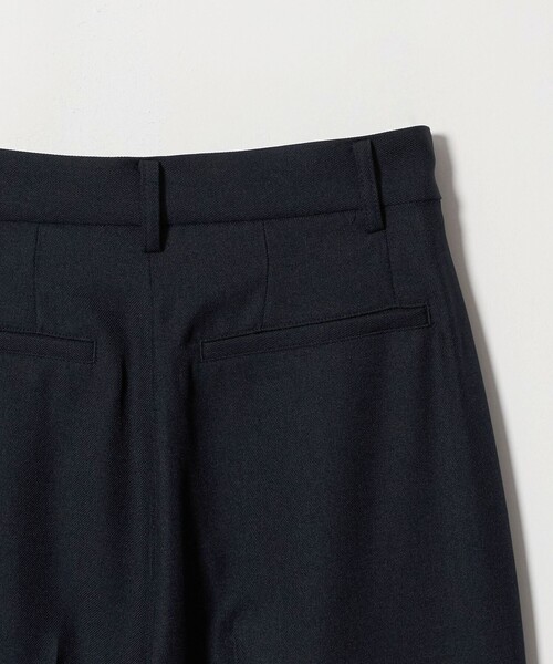 A DAY IN THE LIFE UNITED ARROWS(アデイインザライフユナイテッドアローズ)の「ウールライク タックワイドパンツ-ウォッシャブル- <A DAY IN THE LIFE>(その他パンツ・レディース・ダークグレー/ベージュ/ネイビー・M/S)」の15枚目の写真