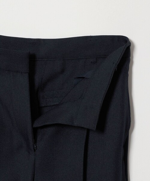 A DAY IN THE LIFE UNITED ARROWS(アデイインザライフユナイテッドアローズ)の「ウールライク タックワイドパンツ-ウォッシャブル- <A DAY IN THE LIFE>(その他パンツ・レディース・ダークグレー/ベージュ/ネイビー・M/S)」の16枚目の写真