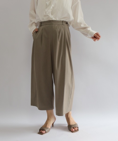 etre relie(エトレリー)の「アサレチックワイドパンツ(その他パンツ・レディース・ライトグレー/ブラック/グレイッシュベージュ・MEDIUM/SMALL)」の13枚目の写真