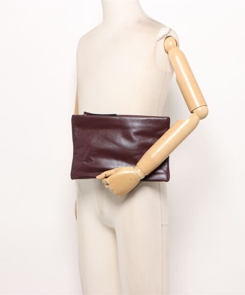 ALLSAINTS（オールセインツ）の「BETTINA CLUTCH（クラッチバッグ・レディース・レッド系その他・ONE SIZE）」の11枚目の写真