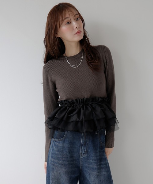 AMUU. PRECIEUSE(アムープレシューズ)の「3wayチュールフリルペプラムニット(ニット/セーター・レディース・チャコールグレー/ブラック/アイボリー/ブラウン・FREE)」の18枚目の写真