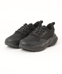 Clarks｜クラークス（メンズ）のスニーカー（ブラック/黒色系）通販