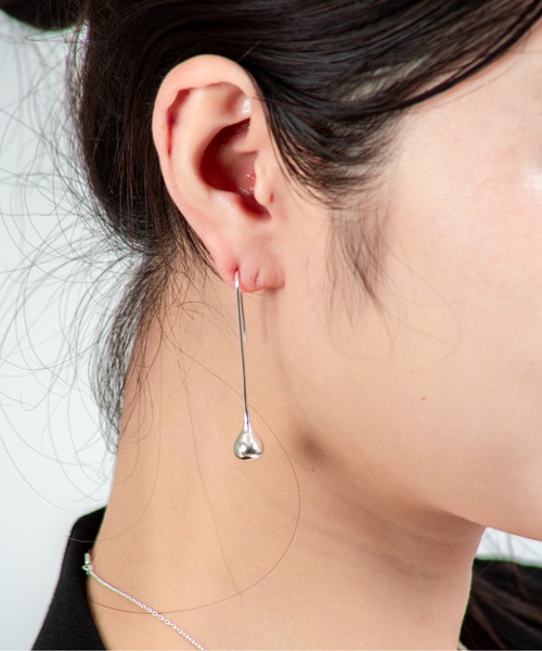 RAGBAG STUDIO(ラグバッグストゥディオズ)の「【RagBag/ラグバッグ】シルバー ピアス Datura Long Drop Earrings(ピアス(両耳用)・レディース・シルバー・FREE)」の3枚目の写真