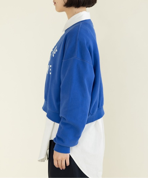 CHILD WOMAN(チャイルドウーマン)の「3 RUE DE LA POMMEショート丈スウェットプルオーバー(スウェット・レディース・ブルー/レッド/ネイビー/アイボリー・FREE)」の22枚目の写真