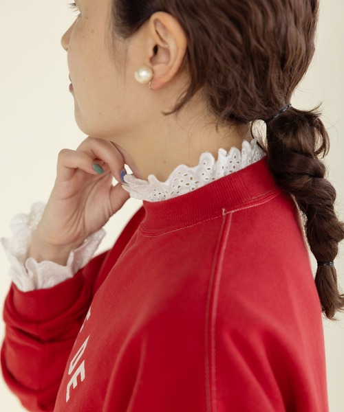 CHILD WOMAN(チャイルドウーマン)の「3 RUE DE LA POMMEショート丈スウェットプルオーバー(スウェット・レディース・ブルー/レッド/ネイビー/アイボリー・FREE)」の17枚目の写真