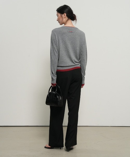 GENERAL IDEA(ジェネラルアイデア)の「【GENERAL IDEA】ダブルレイヤードクルーネックカーディガン / DOUBLE LAYERED CREW NECK CARDIGAN(カーディガン/ボレロ・レディース・ブラック/グレー/ダークブラウン・L/M/S)」の12枚目の写真