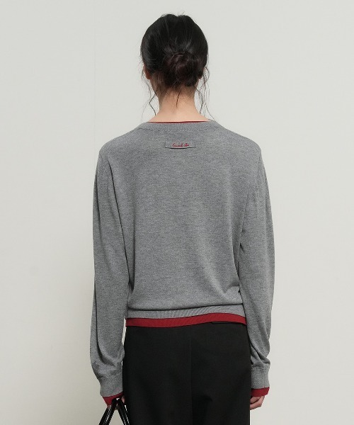 GENERAL IDEA(ジェネラルアイデア)の「【GENERAL IDEA】ダブルレイヤードクルーネックカーディガン / DOUBLE LAYERED CREW NECK CARDIGAN(カーディガン/ボレロ・レディース・ブラック/グレー/ダークブラウン・L/M/S)」の9枚目の写真