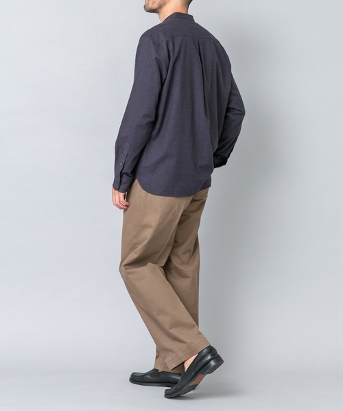URBAN RESEARCH ROSSO MEN(アーバンリサーチロッソメン)の「『抗菌 / 防臭』アーバンリラックスバンドカラーネルシャツ(シャツ/ブラウス・メンズ・グレー/ベージュ系その他/ブルー系その他/ネイビー/ブラック/ブラウン系その他/アイボリー/グレー系その他・MEDIUM/X-LARGE/SMALL/LARGE)」の15枚目の写真