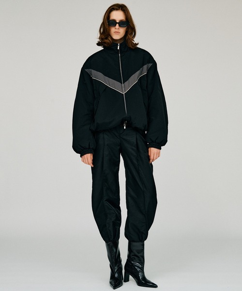 PRANK PROJECT(プランクプロジェクト)の「【2026Winter Pre-Order】パデッドウィンドブレーカー / Padded Windbreaker(ナイロンジャケット・レディース・レッド/ベージュ/ブラック・FREE)」の8枚目の写真