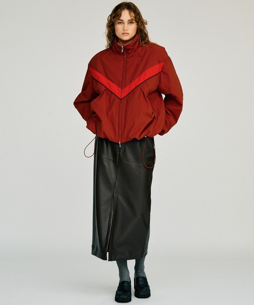 PRANK PROJECT(プランクプロジェクト)の「【2026Winter Pre-Order】パデッドウィンドブレーカー / Padded Windbreaker(ナイロンジャケット・レディース・レッド/ベージュ/ブラック・FREE)」の7枚目の写真