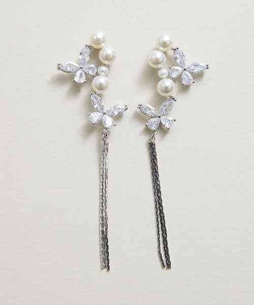 Zoule（ゾーラ）の「Zoule ゾーラ：artisanal　pearl butterfly　パール　蝶　チョウ　ナビ　ピアス（ピアス（両耳用）・レディース・シルバー/ゴールド・FREE）」の8枚目の写真