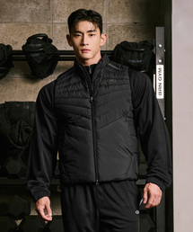 BORN TO WIN（ボーントゥウィン）の「SYMBOL B PADDED MUSCLE FIT VEST [ブラック]（ダウンベスト）」